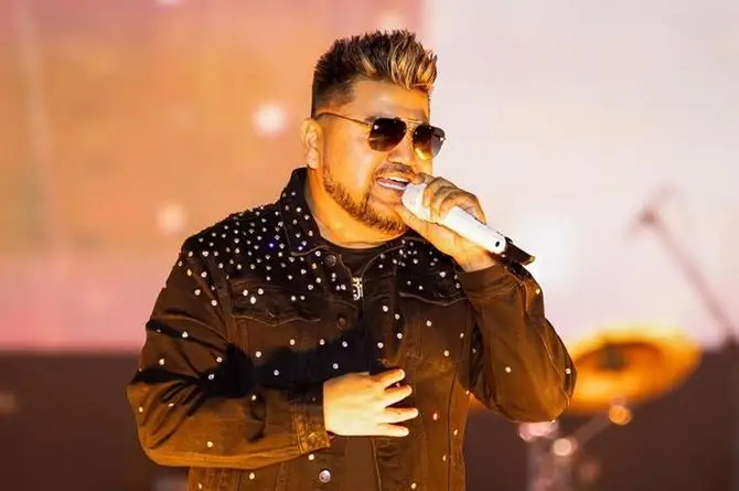 El Mimoso anuncia su retiro de los escenarios 